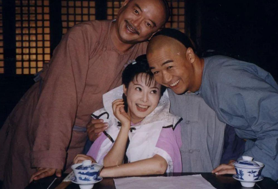 演员改名是本风水学？有人改名后成了巨星，有