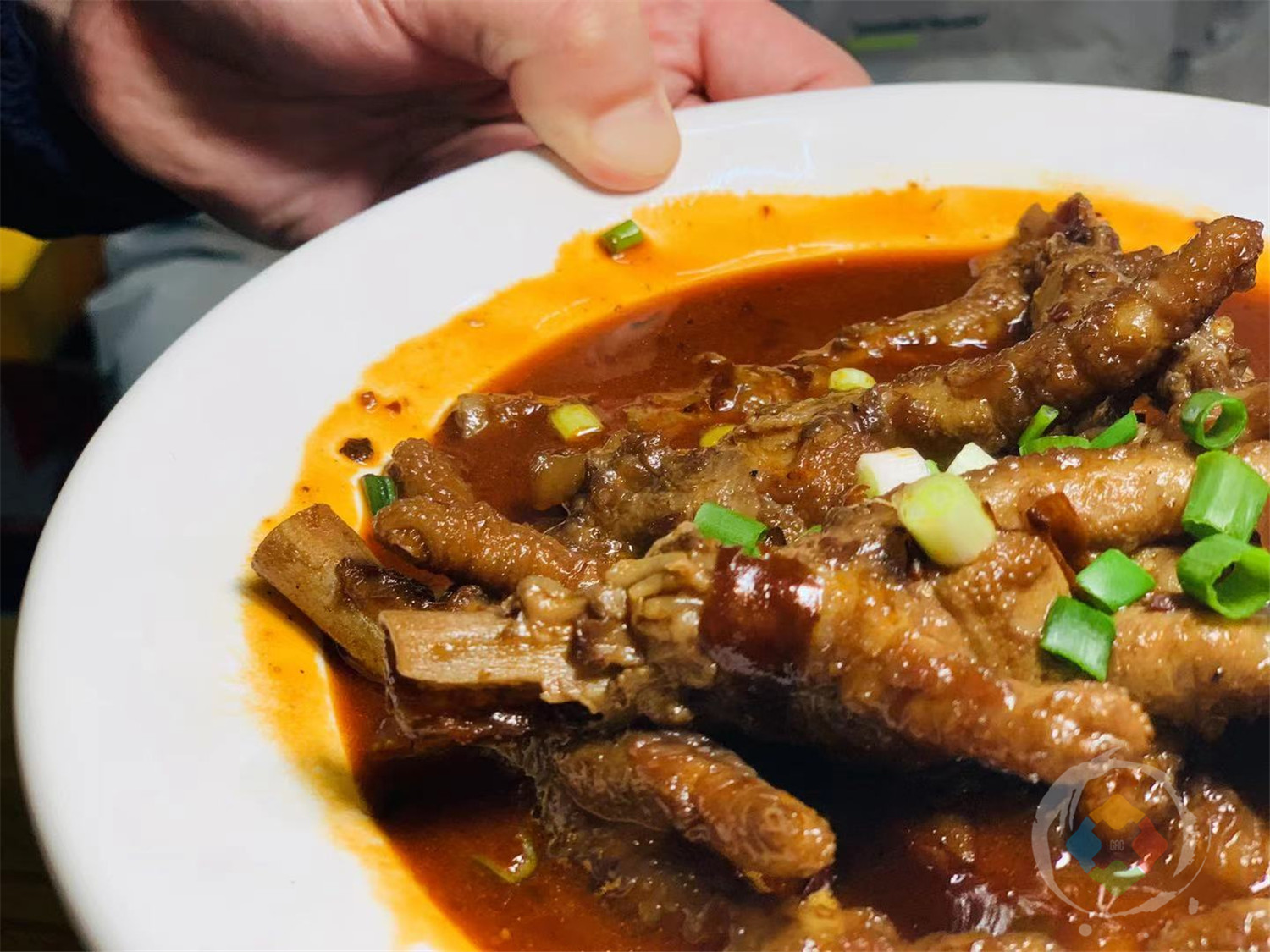 每天限时限量供应，4张桌子支起来的美味小店，重庆老饕才知道