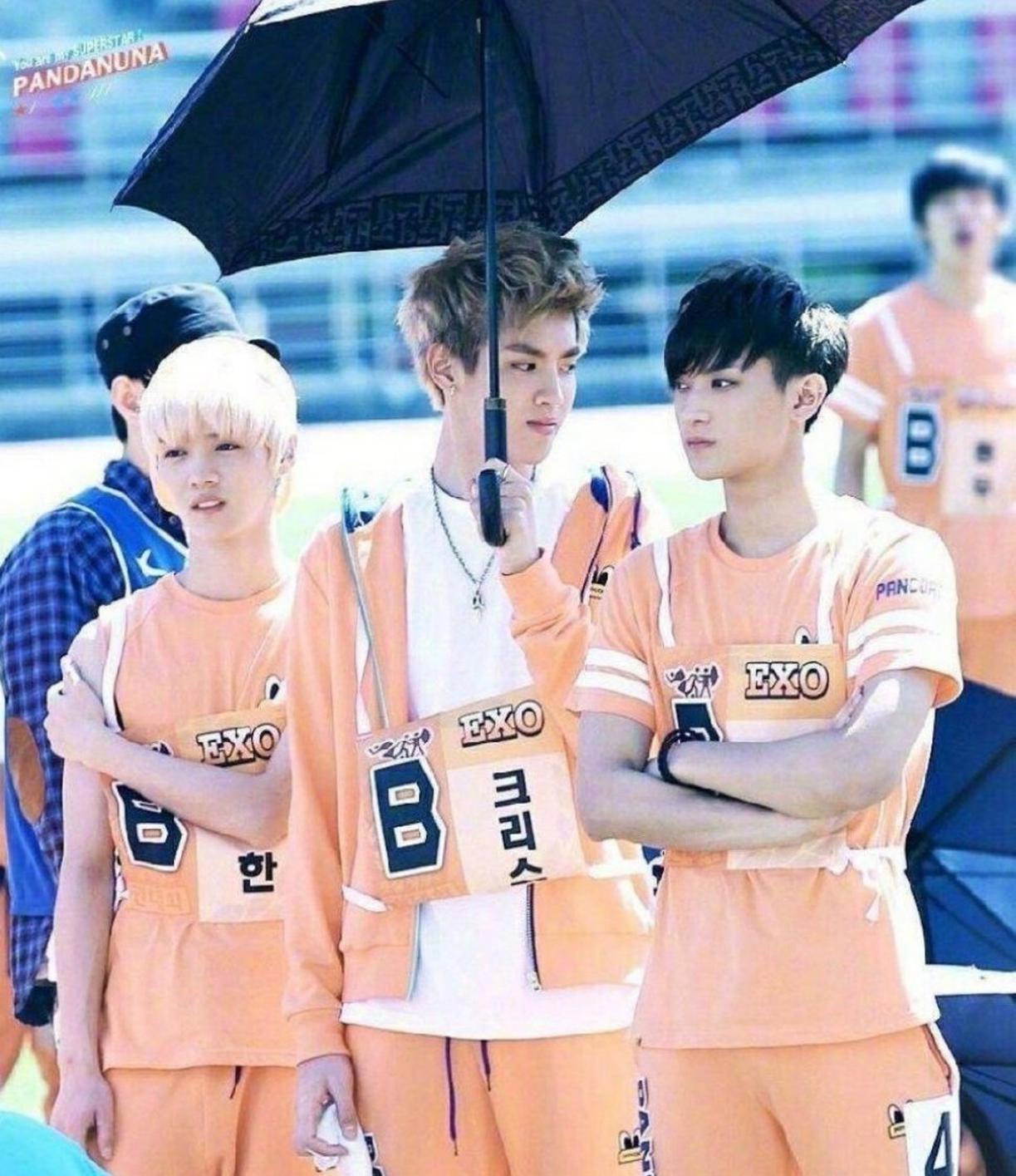 吴亦凡空降《创造营2020》特约教练，与鹿晗黄子