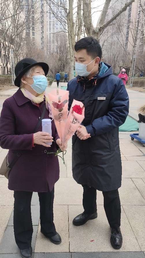 走心服务令满意升温！北京这个小区这样给业主过女神节