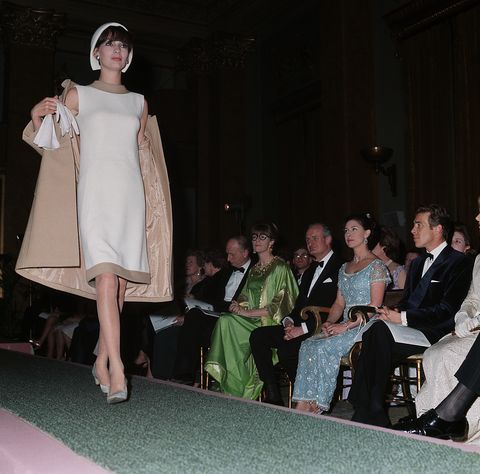 为王室牺牲爱情婚姻！100张照片看玛格丽特公主