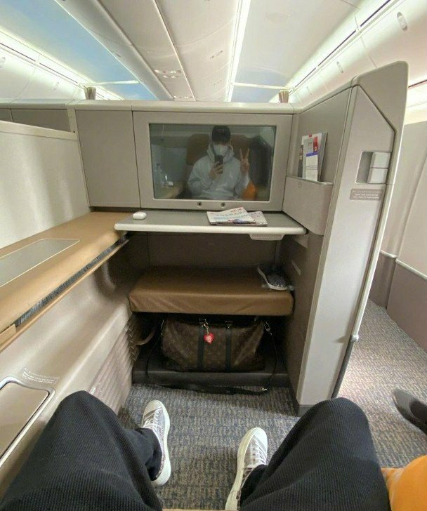 邓紫棋男友曾被判入狱，性格暴躁易伤人，为隐瞒事情帮男友频发文