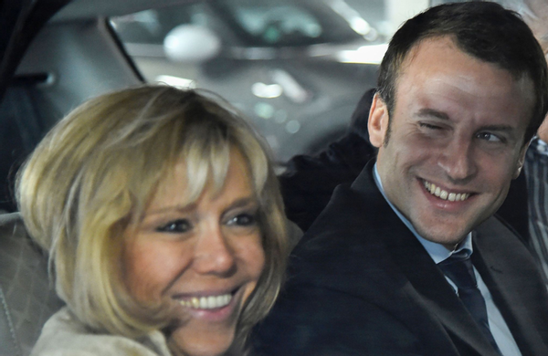 28年前，布丽吉特恋上马克龙，丈夫羞愤难当，分