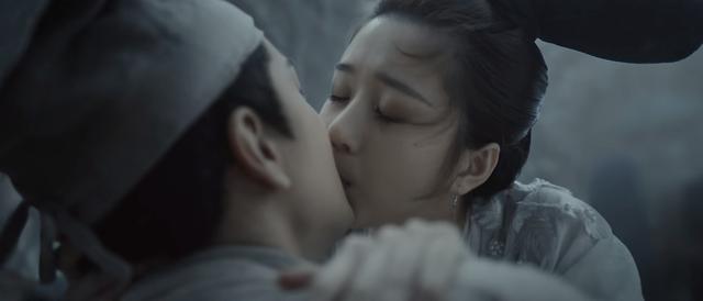 16岁成“苹果女孩”，21岁演聂小倩，这个星二代