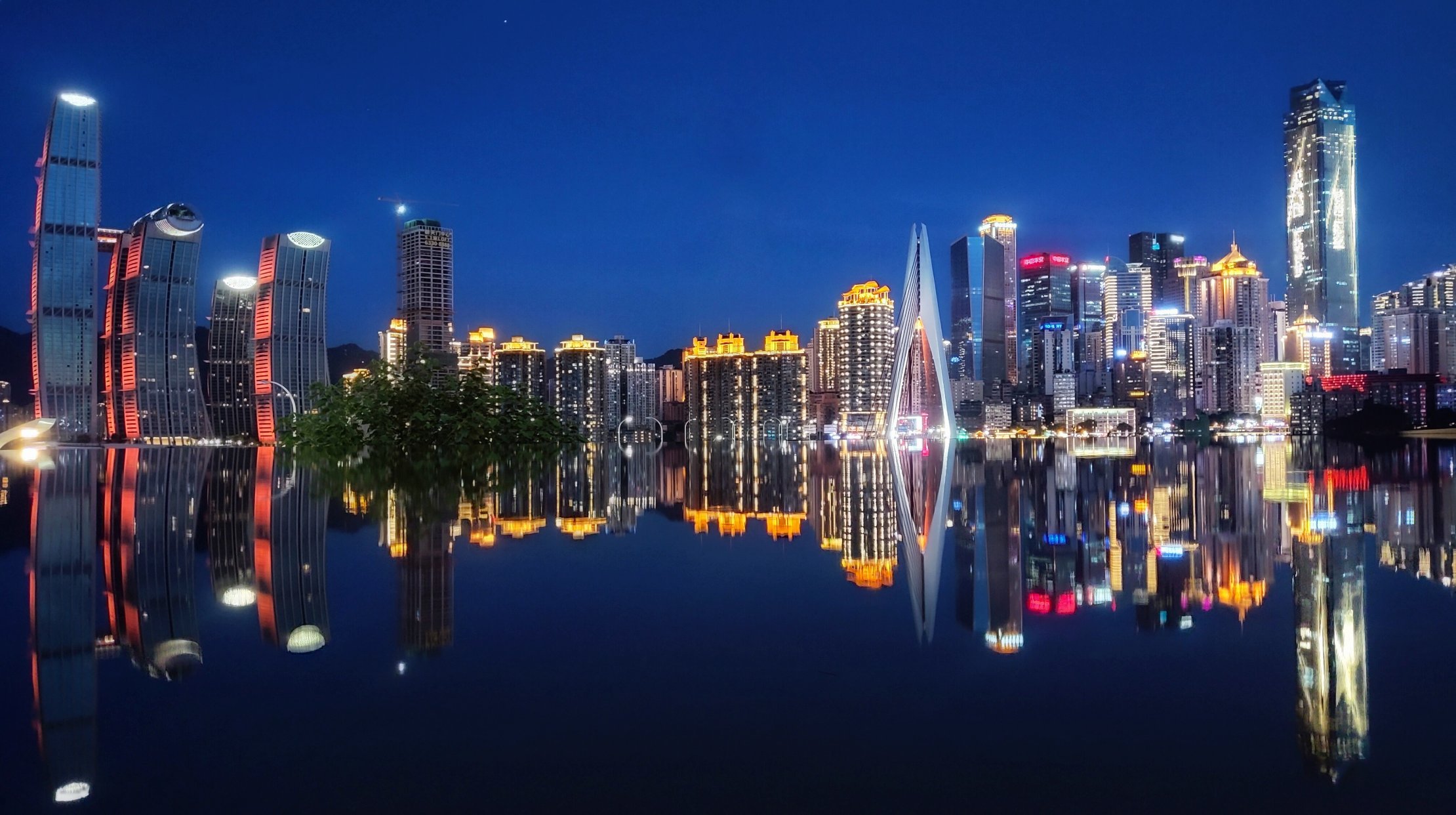 景区因造假被罚款5万元，重庆的“照骗”景点，你都去过哪些？