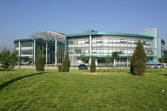 IBM悄悄关闭中国研究院，背后到底藏着什么大趋势？