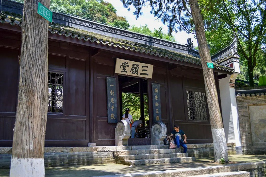 25首经典怀古诗词，荡气回肠，穿透古今，每一首都值得背下来-第3张图片-非凡网