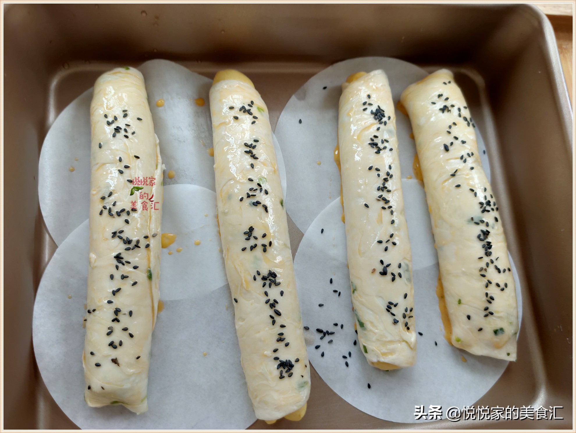 吃了30多年南瓜饼，头次这样做，葱香十足外酥里糯，好吃不油腻