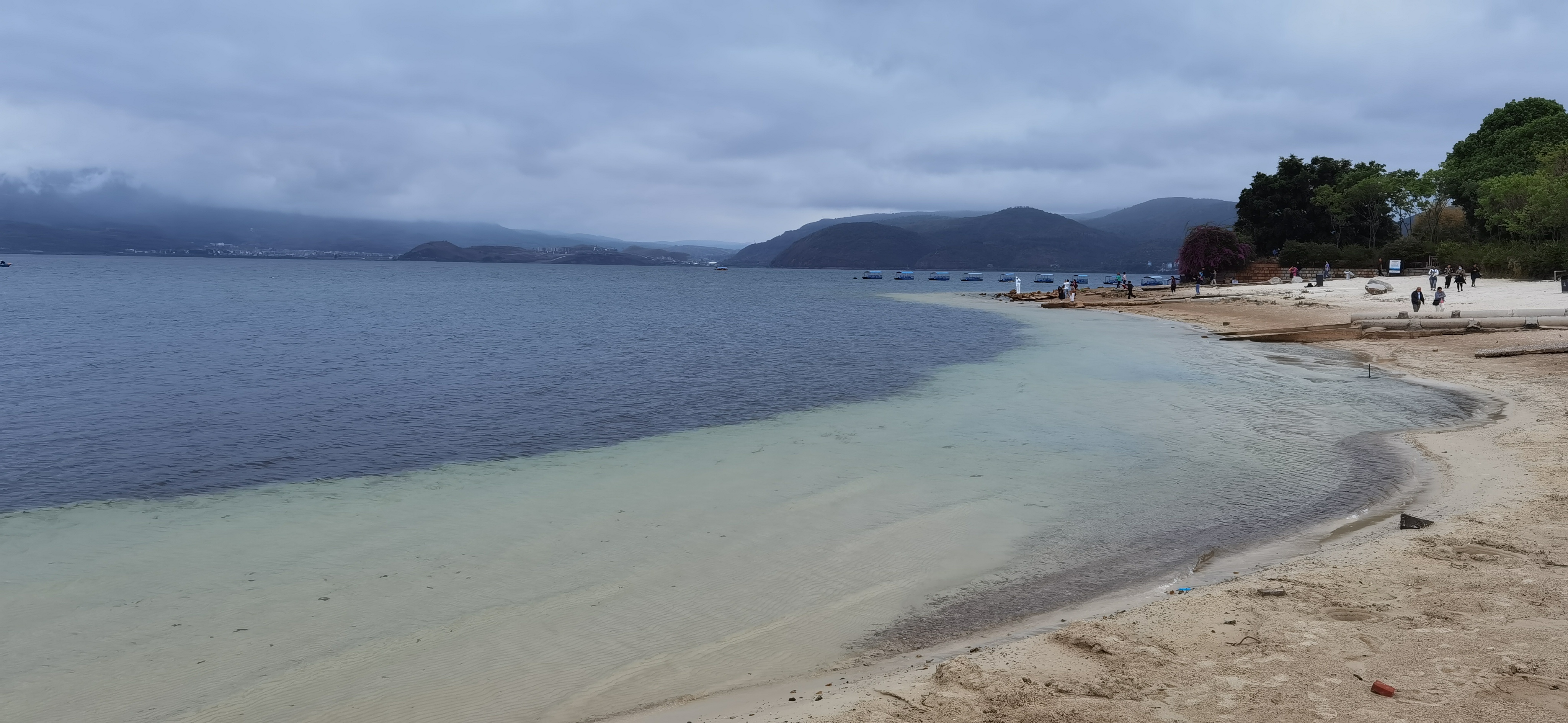 抚仙湖里的"阳光海岸",被誉为"蓬莱仙境",你去过吗?