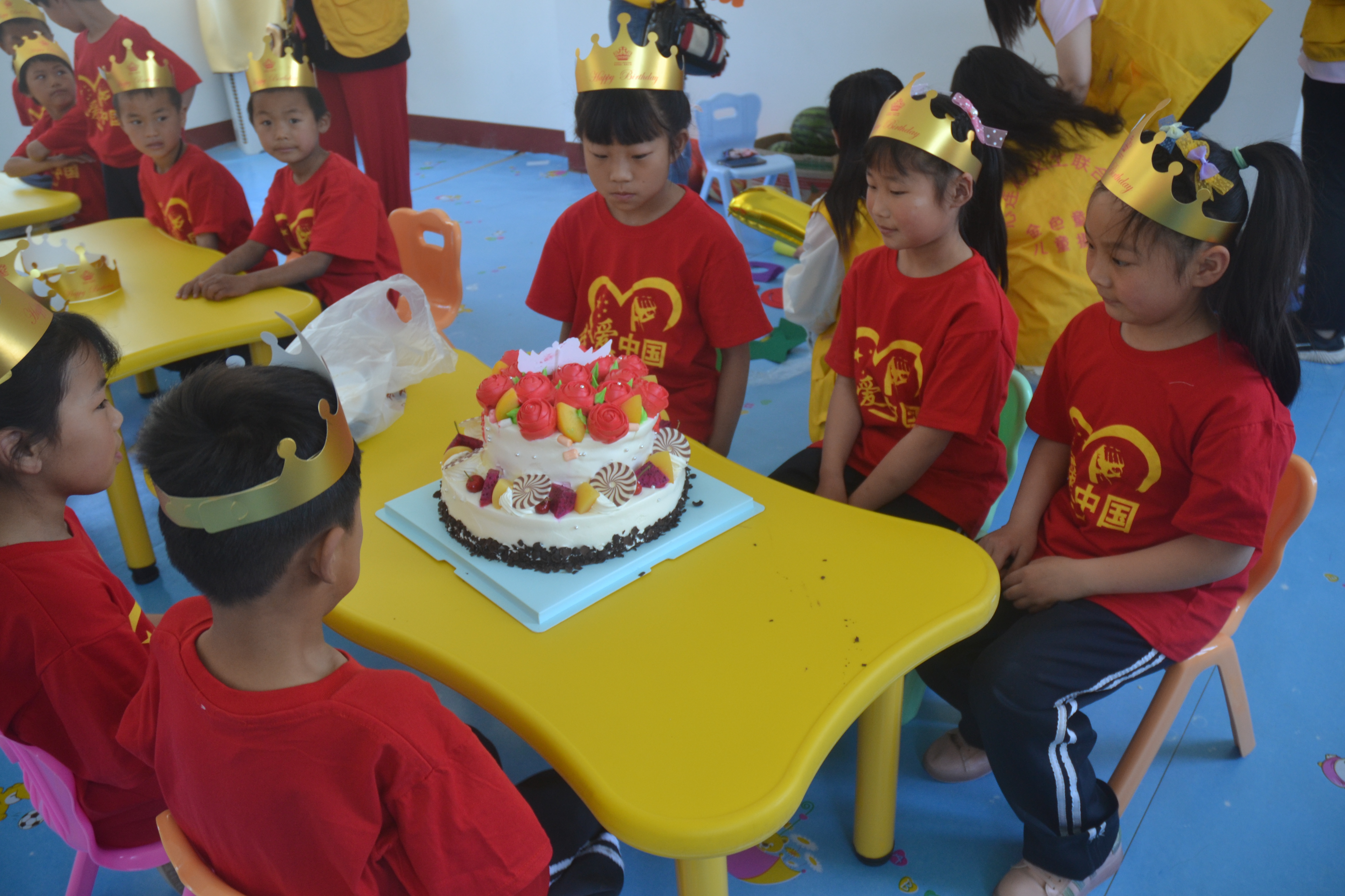 与心相连、为爱陪伴，心连心四海小学庆六一(图13)