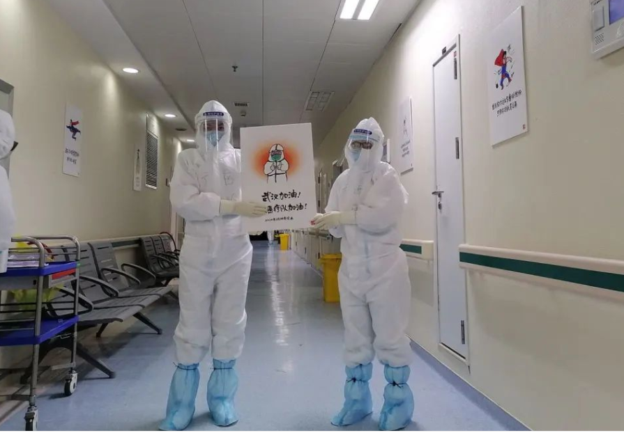 一年了，他的微博成了“哭墙”