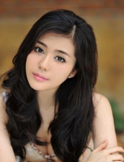 Born to be a sexy mainland actress with a mole-Tang Jingmei 