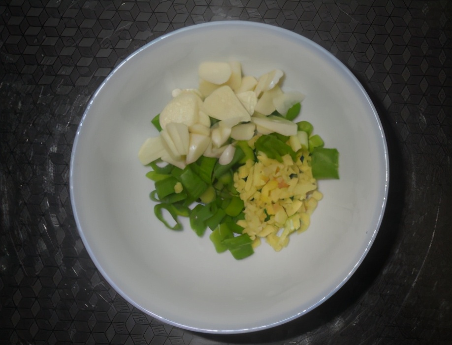 图片[3]-白菜烧豆腐的做法步骤图 大厨教我正确做法-起舞食谱网
