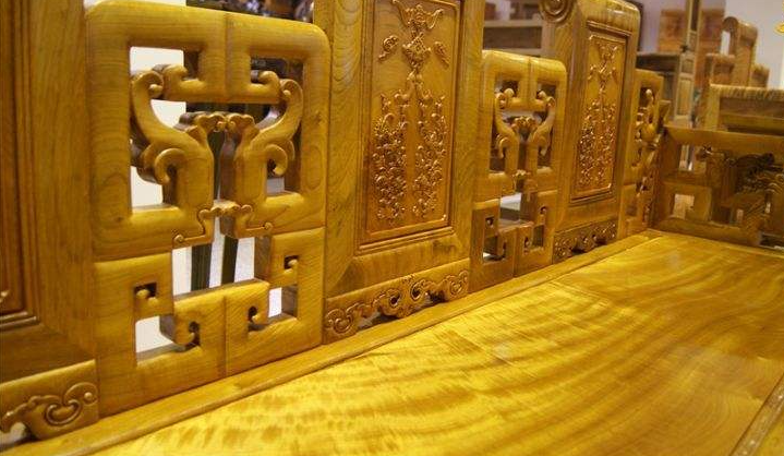 golden nanmu bench