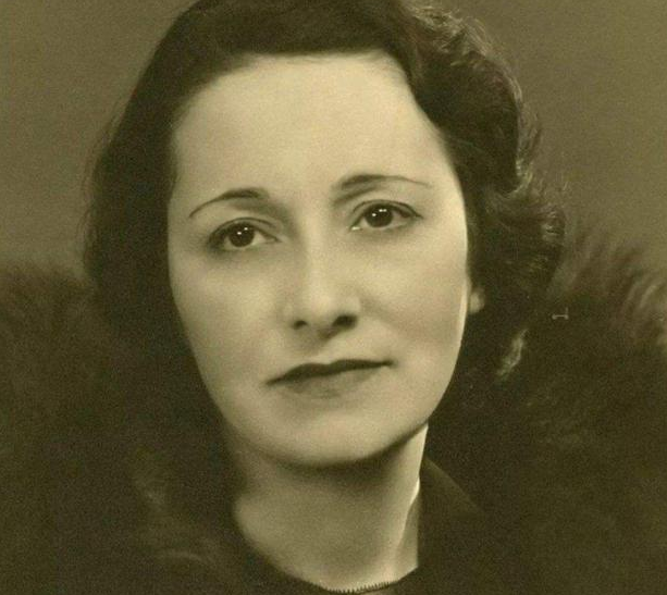 他为发财倒卖文物，迎娶15岁妻子，意在与岳母偷