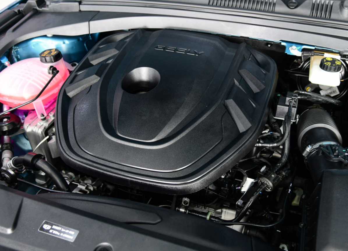 吉利又出好车，轴距2米8还有2.0T，11万多起步