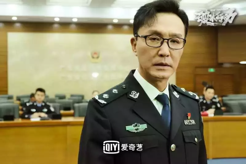 第一制毒村的覆灭,终于被拍成一部超级写实的国产剧