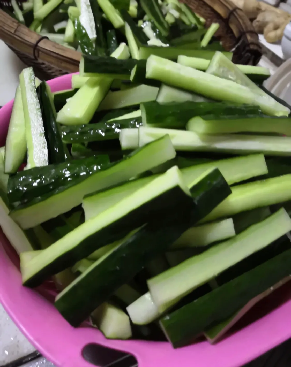 超简单的腌酱黄瓜教学,24小时就能吃,超下饭哦 美食做法 第1张 超简单的腌酱黄瓜教学,24小时就能吃,超下饭哦 美食做法 第1张