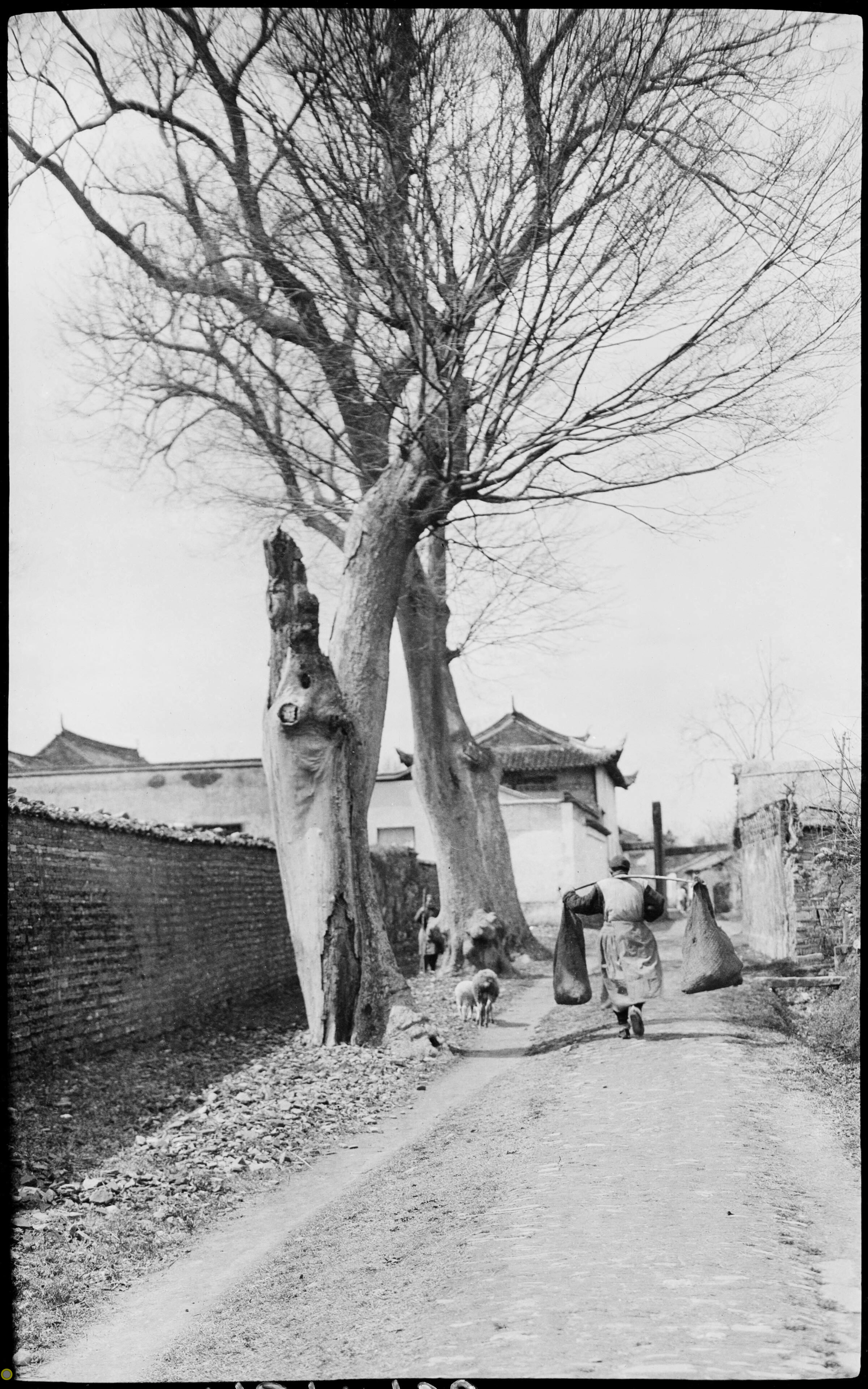 奇门遁甲，古建筑八门的广泛应用，建议收藏