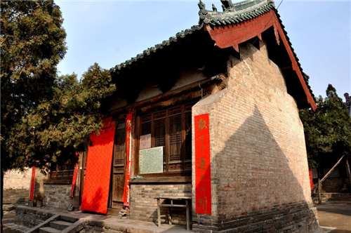 7·14汉阴特大杀人案：因怀疑妻子不忠，在道观连杀10人，留下血字