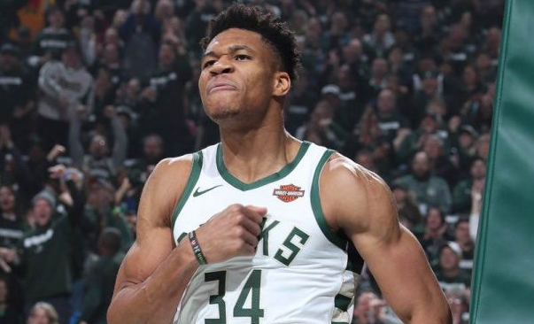 官宣！NBA公布最新战力榜，东西部最佳球员出炉，诺阿即将退役