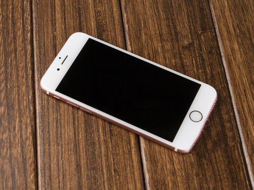 iPhone6S可用这么多年的原因是什么？IOS系统软件占非常大优点，确实流畅