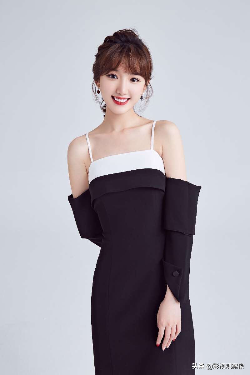 东方卫视《三十而已》热播，毛晓彤：我赞成钟