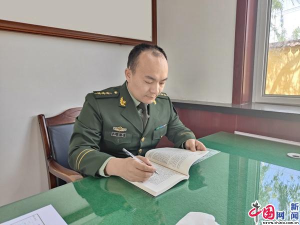 �侯<a href=http://www.cngansu.cn/news/ target=_blank class=infotextkey>����</a>�ܶӰ���֧�ӣ���������֧���ּǡ�����ʦ�������Ź�â