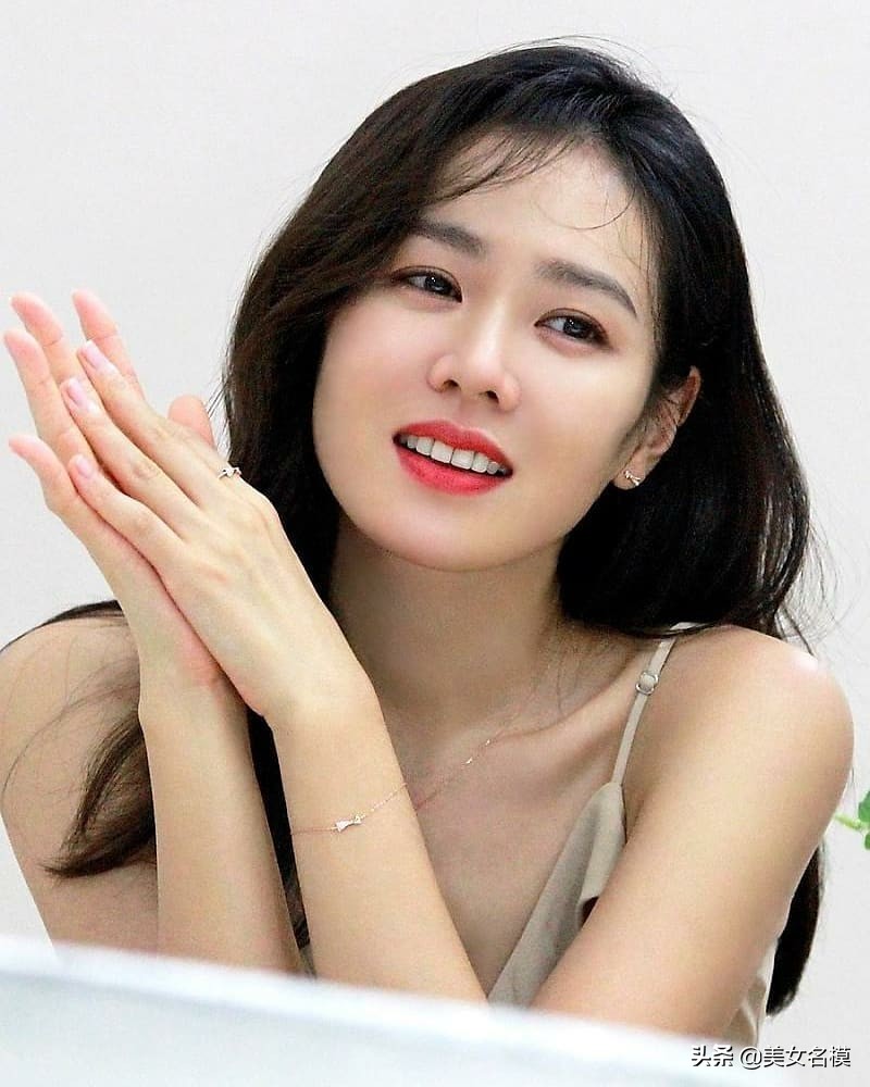 全球最美女星排行，亞洲美女孫藝珍、LISA、周子瑜位列前三