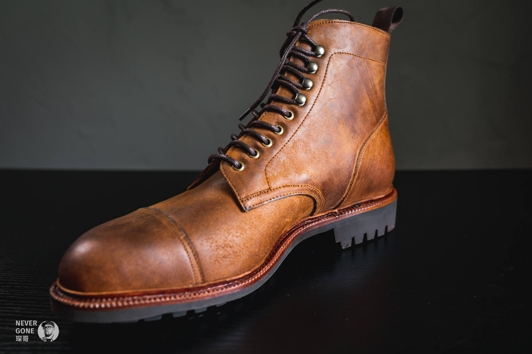 2000多块带来船新的穿着体验：Meermin油蜡马臀靴