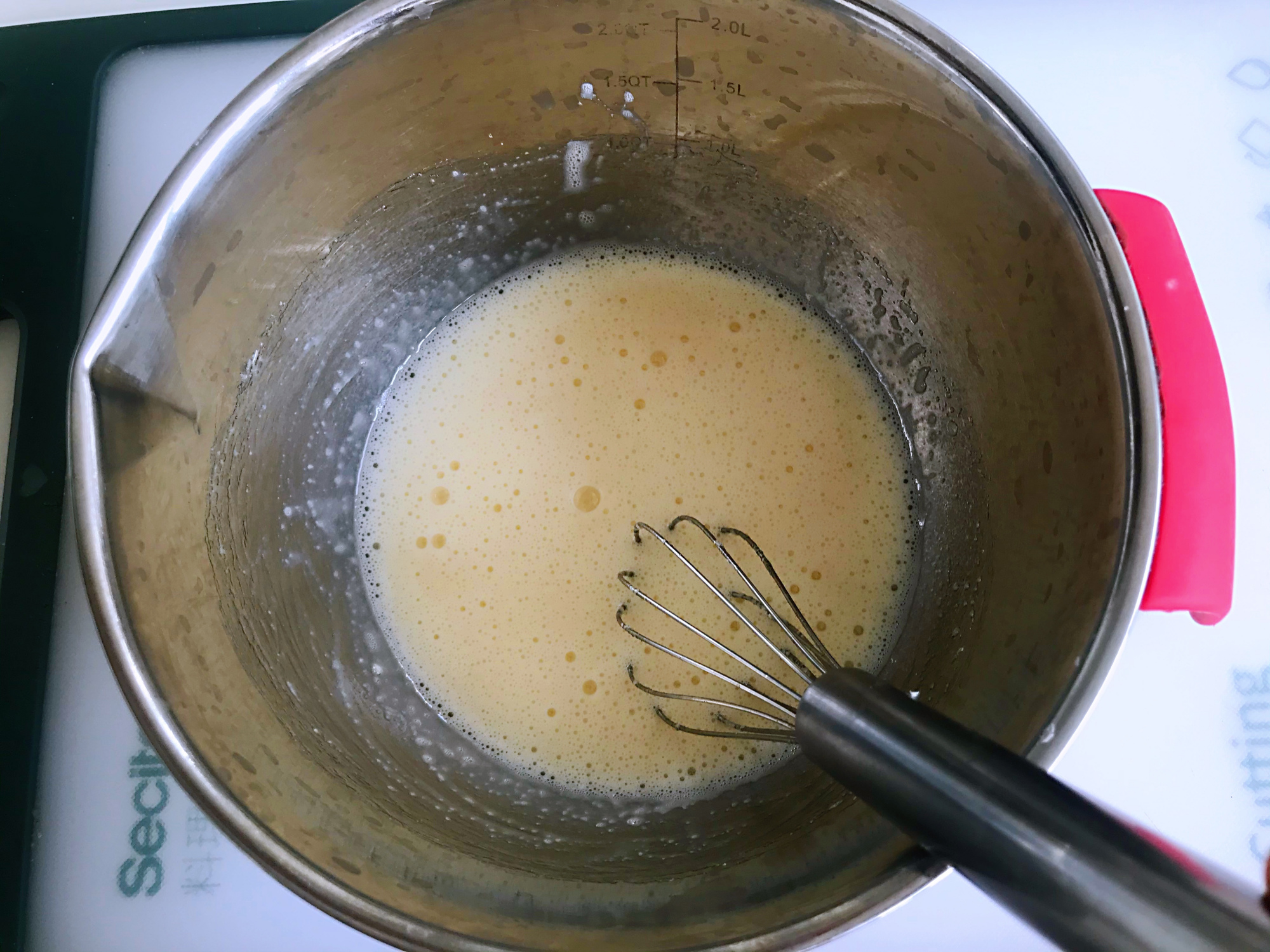 女人要多吃它，鬆軟香甜又養顏，不用揉麵，個個開花，比蛋糕好吃