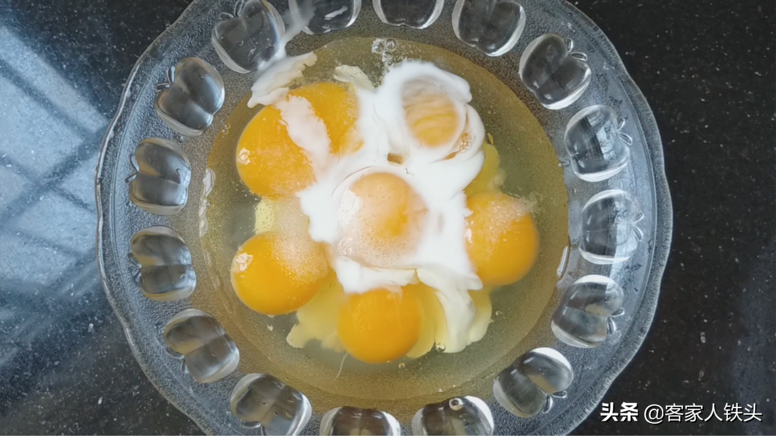 豆角加6个鸡蛋，这样做孩子超爱吃，做法简单又下饭，越吃越爱吃