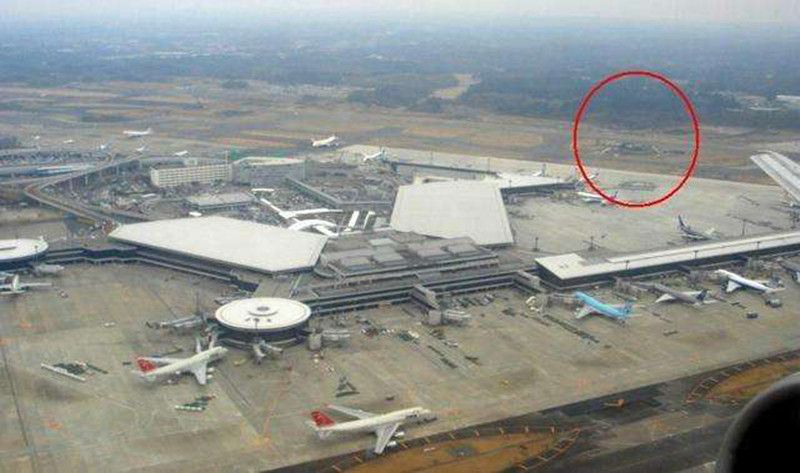 最有“慧眼”的钉子户，在机场跑道上住50年，拆迁款整整涨了十倍