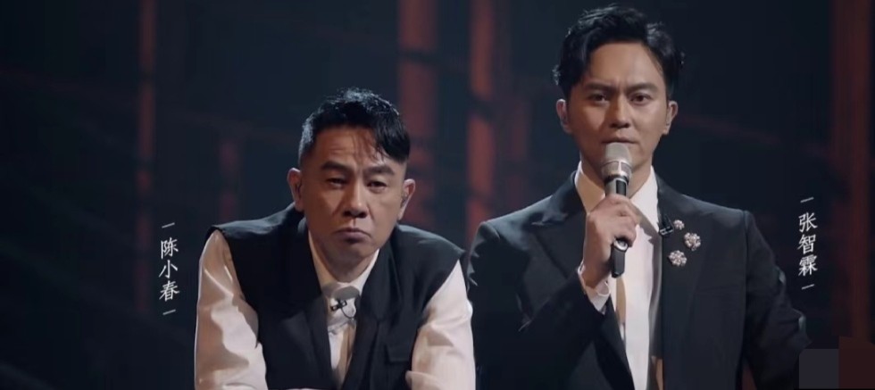 陈小春张智霖合照太有感！应采儿都写起故事，网友：我已经嗑上了