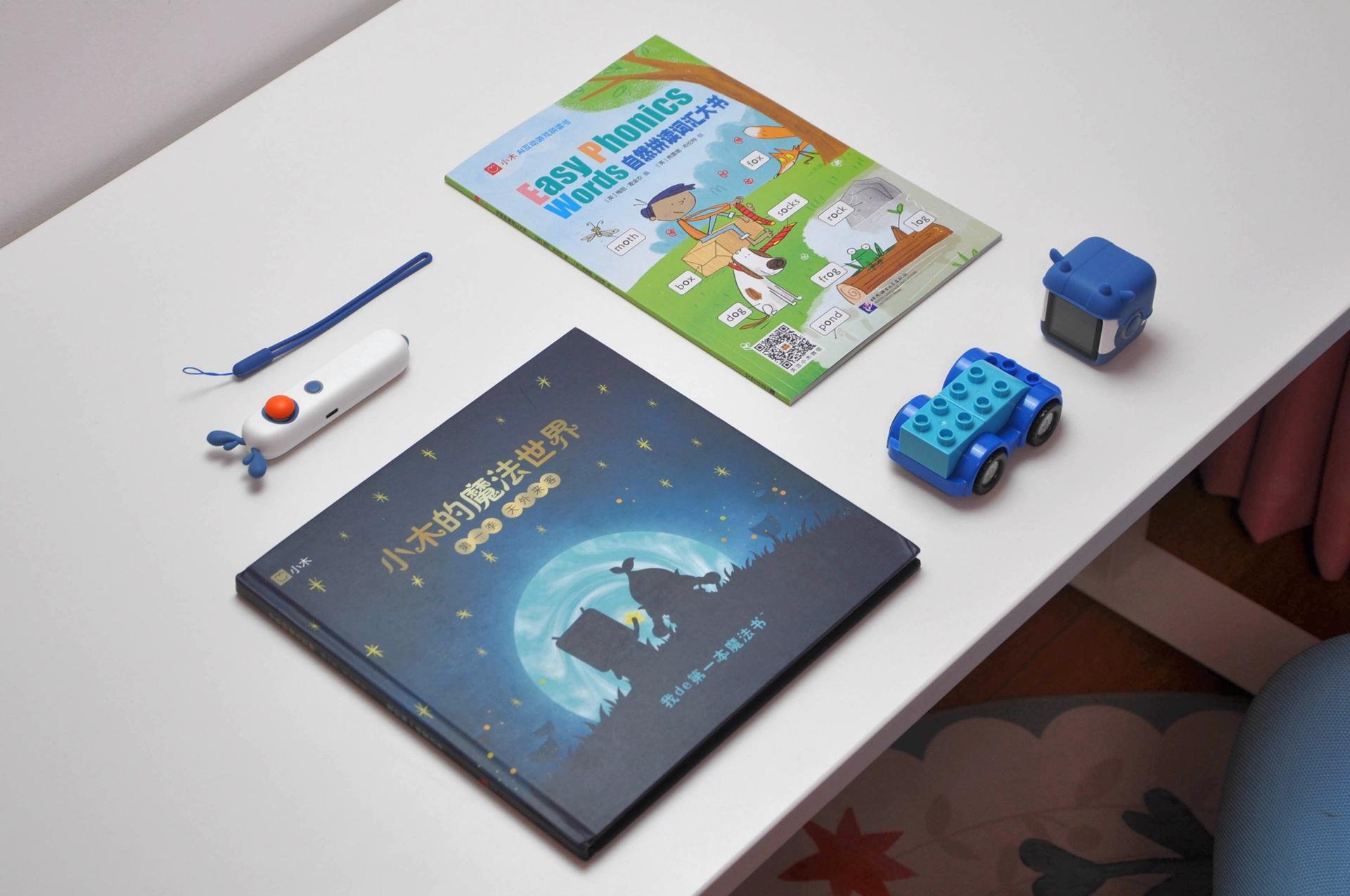 小木2021新品！百变悟空机器人，手势点读AI语音应有尽有