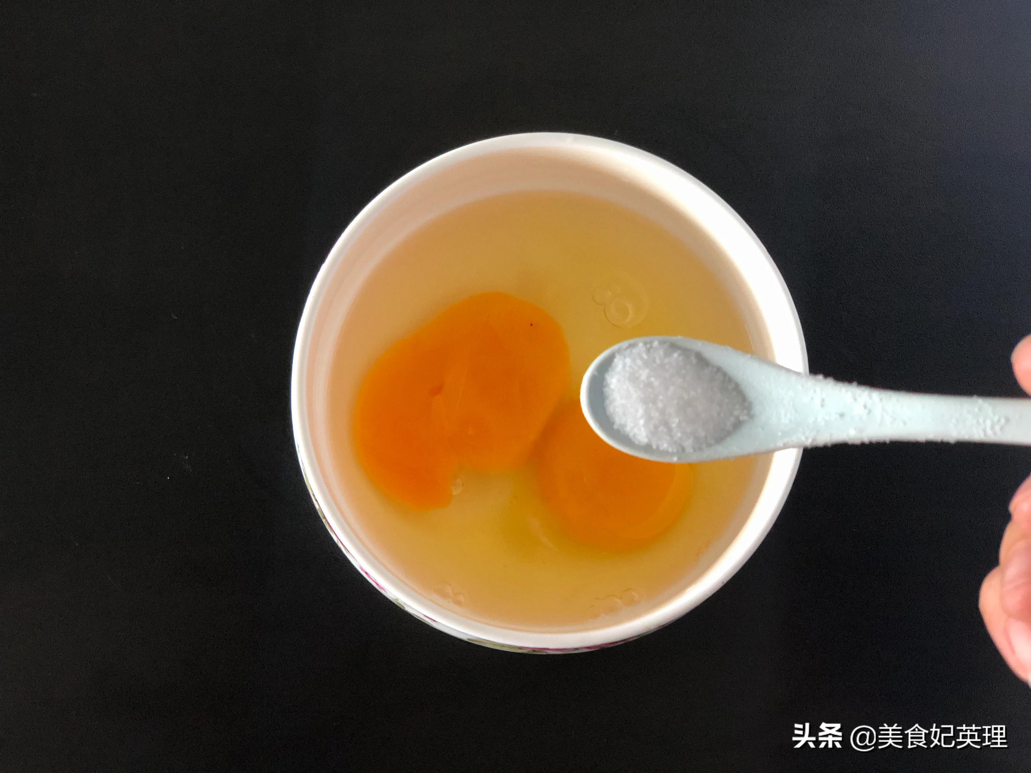 没有蒸锅也能做蛋羹，这方法真简单，八分钟搞定，嫩嫩滑滑零失败