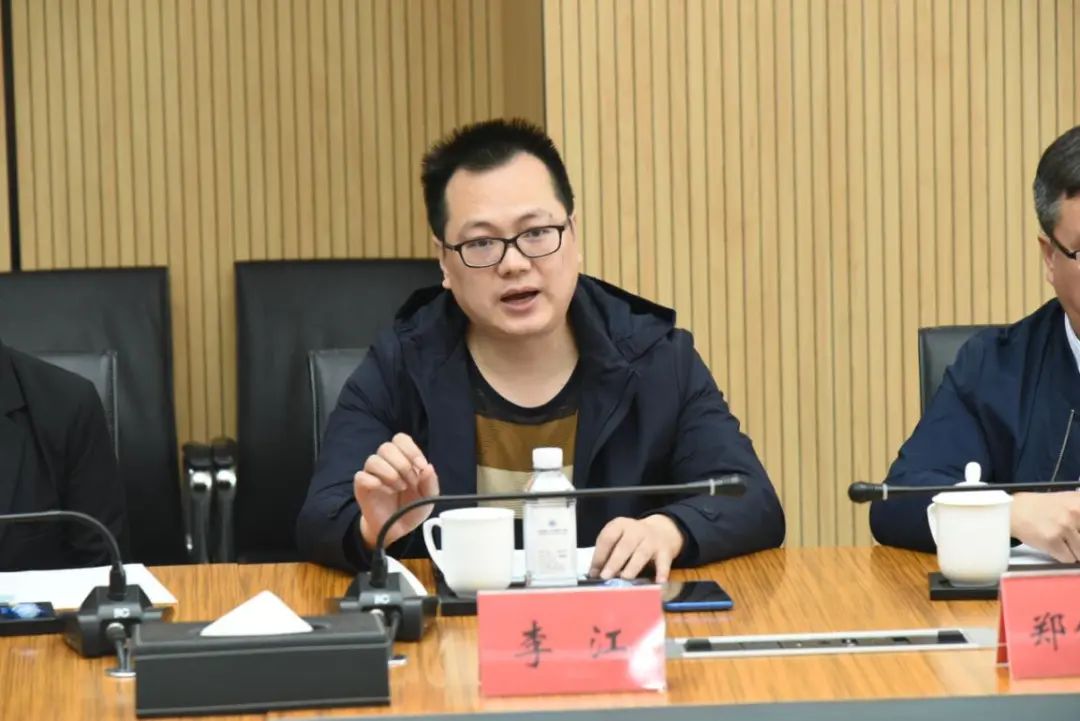 厦门高新技术创新中心有限公司党总支书记黄永鸿一行莅临园区