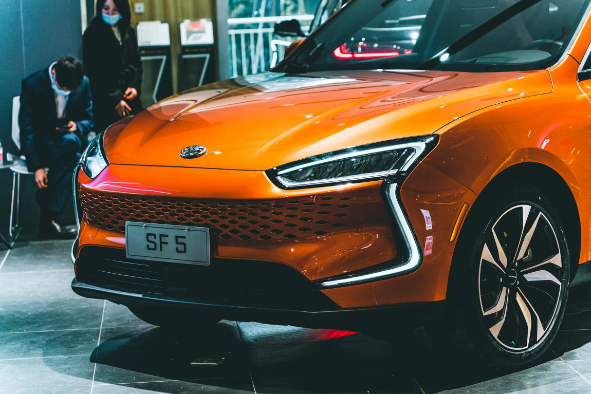 700匹马力，4.8秒加速，这台国产SUV性能比玛莎拉蒂还强