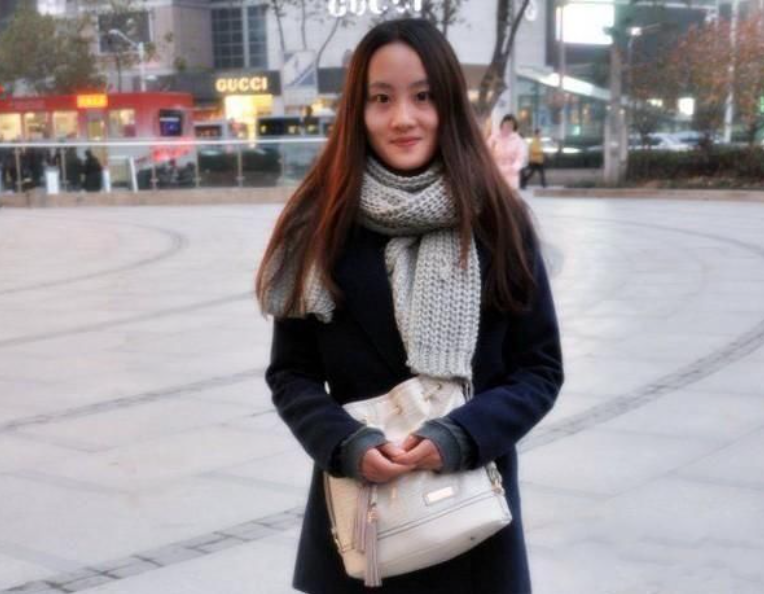 看完乐嘉的老婆，再看涂磊的老婆，一个才女，