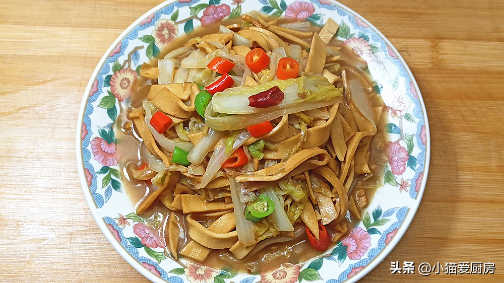 圖片[1]-白菜燉干豆腐這樣做才好吃 做法簡單 經濟實惠 好吃又下飯-起舞食譜網