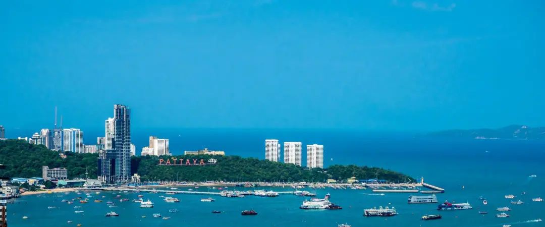 芭堤雅顶级一线海景豪宅丨荣耀THE GLORY