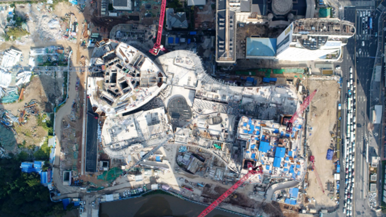 2021年，昆明之眼“春风”拂面