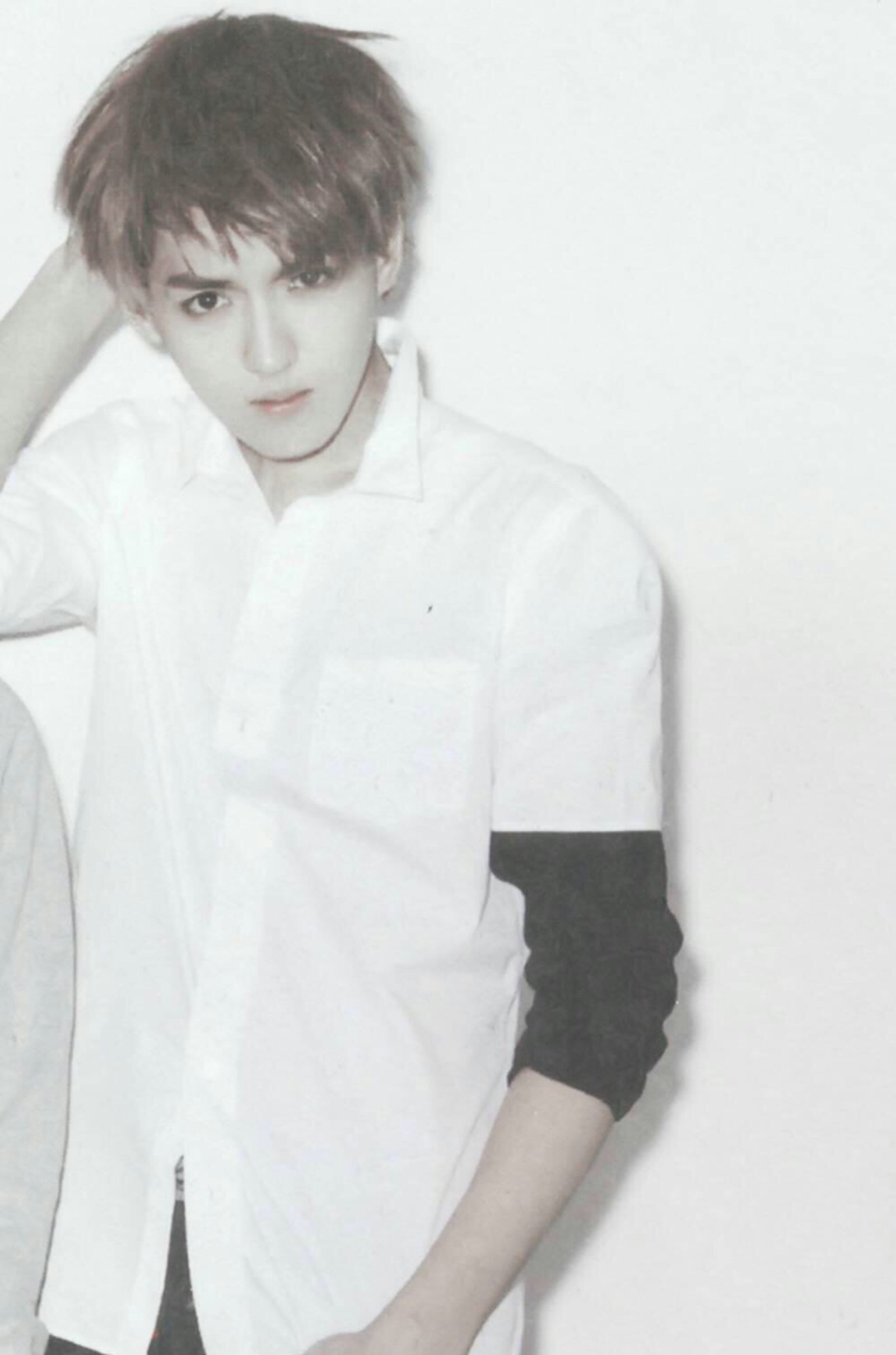 哭了，当年的吴亦凡帅的像漫画里走出来的，怪