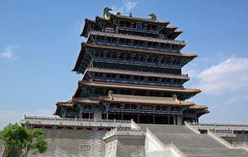 山东有个“仙境”之地，是中国四大名楼之一，山光水色堪称一绝