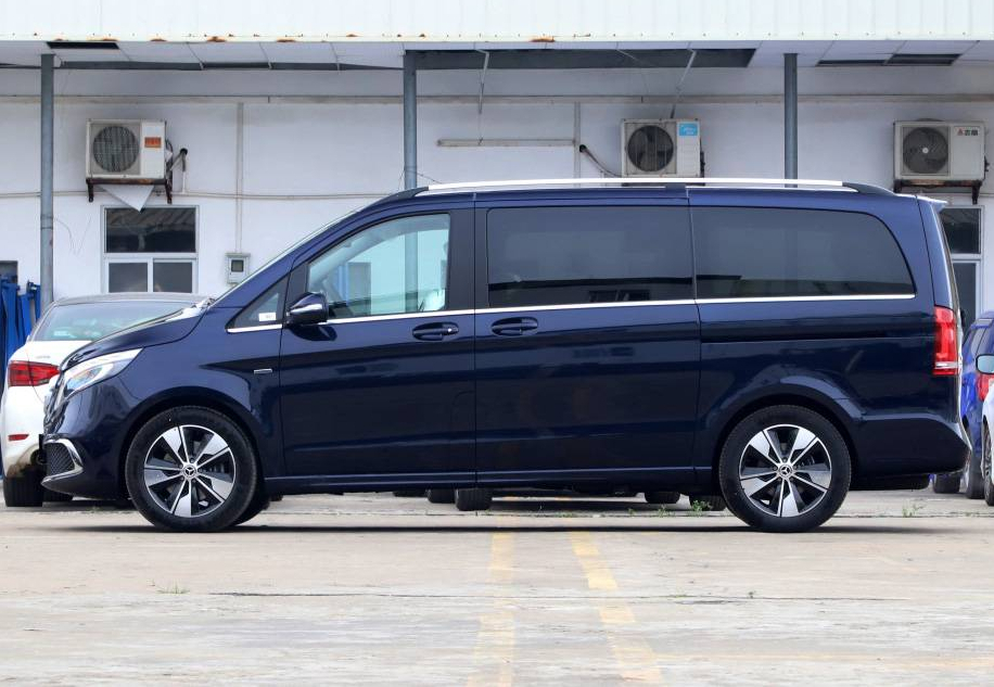 丰田首款国产MPV，正式命名“赛那”，注定“走心不走量”？
