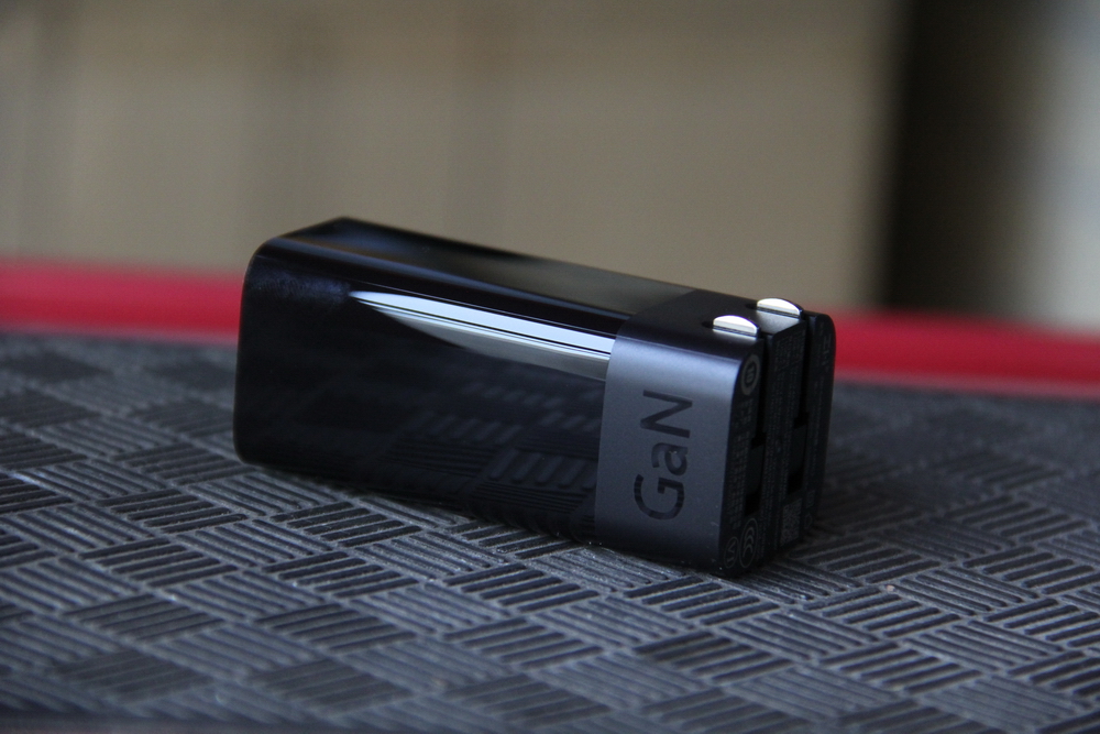 大功率小体积多协议，紫米GaN氮化镓充电器65W充电器上手体验