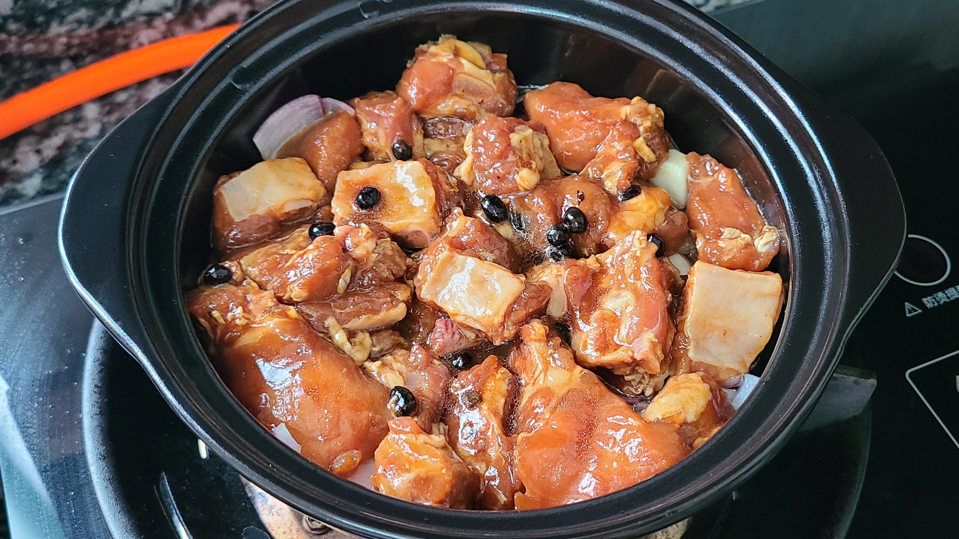 廣東人這樣做排骨太香了，營養好吃味道濃，家常做法又簡單