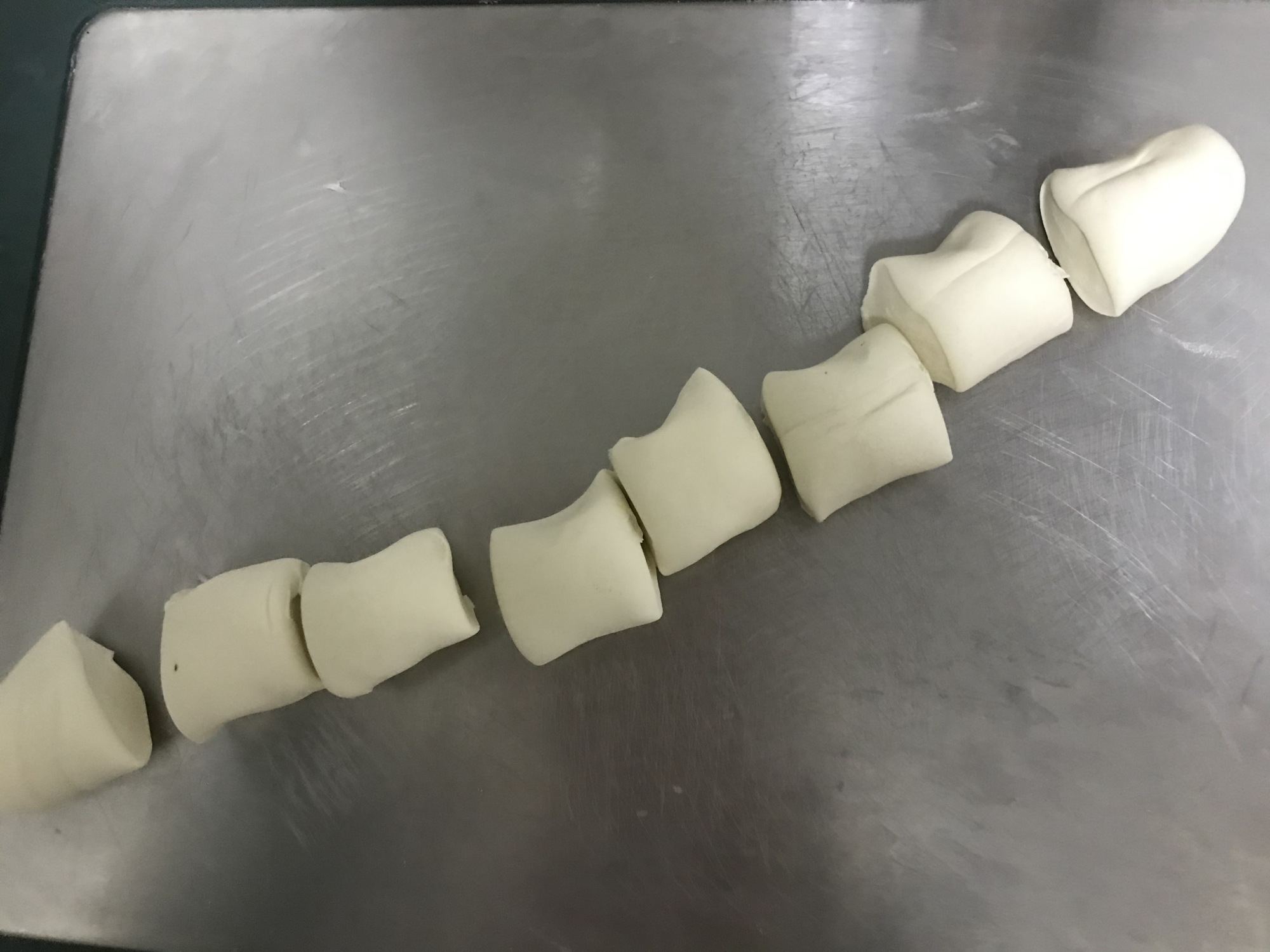 蒸包子不變形有竅門，學會這幾招，蓬鬆暄軟，不塌陷，一次會成功