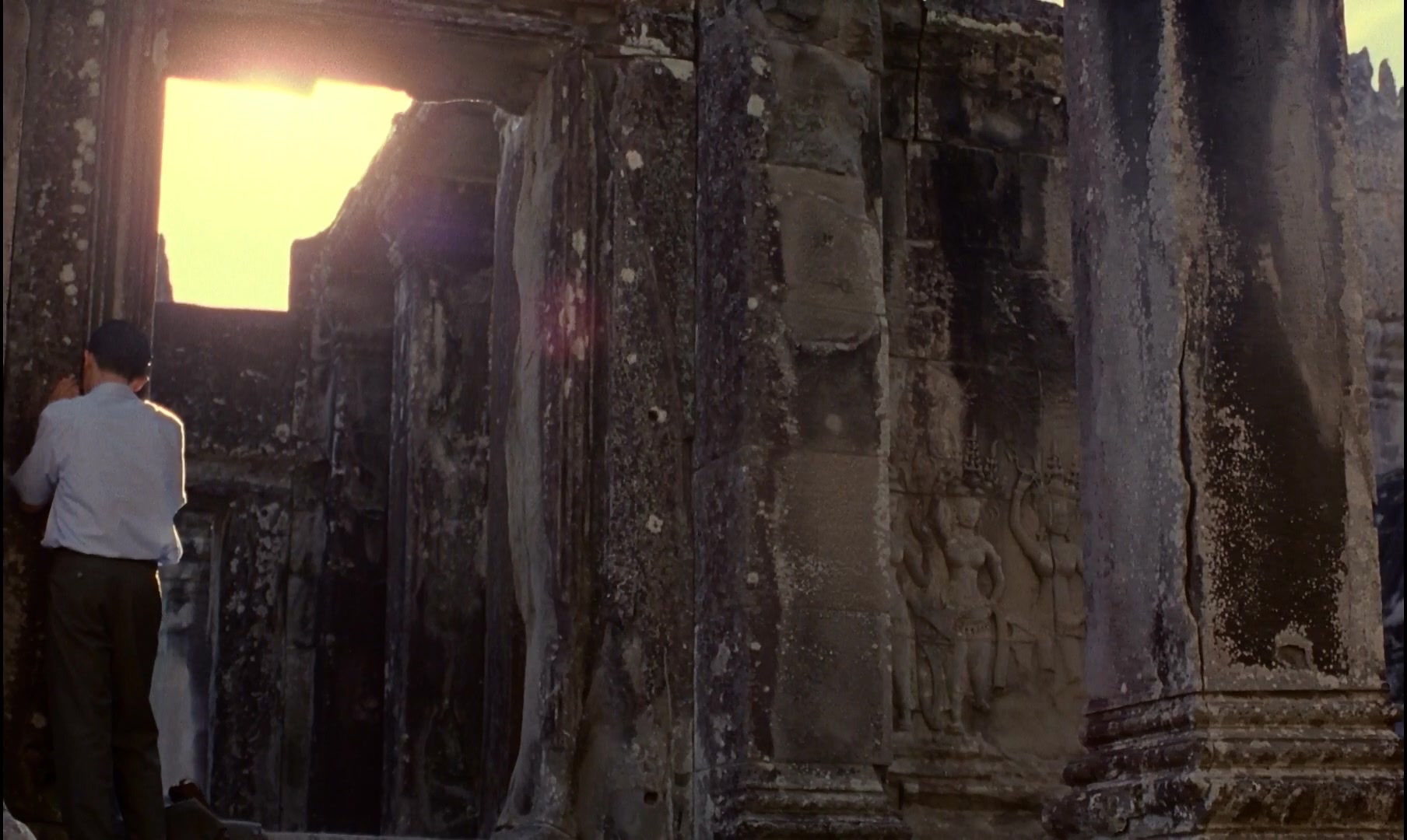 20年前的今天，这部戛纳首映的华语电影惊艳了世界