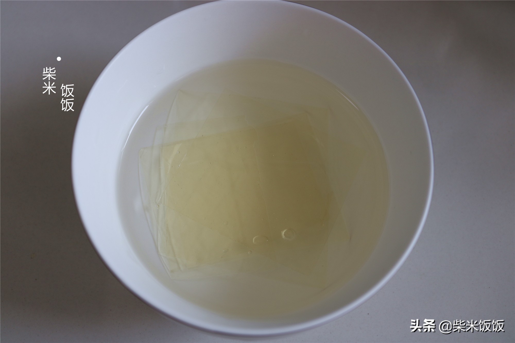 蛋糕这样做，入口即化，清凉解暑，夏天吃它，比吃雪糕还过瘾